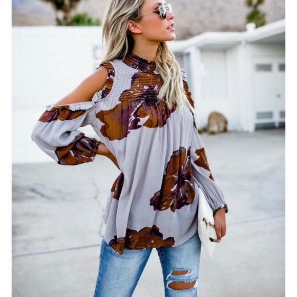 Love & Lilacs Cold Shoulder - Picture 7 of 8